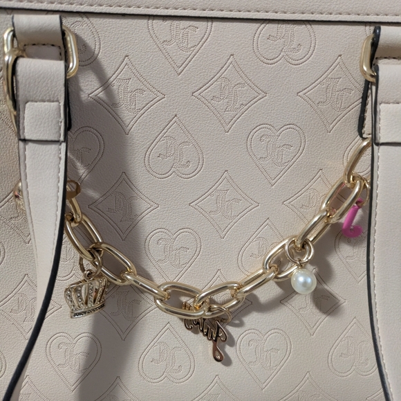 2/90$ Juicy Couture Beige Purse - Picture 2 of 6